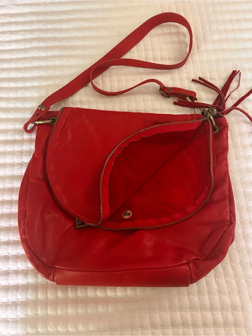 Red Leather Hobo Crossbody Shoulder Bag - Sleek Everyday Style